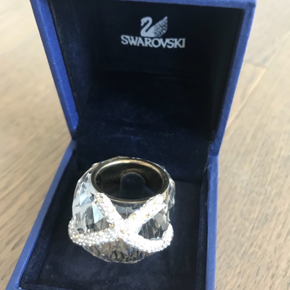 Swarovski Nirvana crystal ring w/criss cross jeweled detailing in size 55 & 58.
